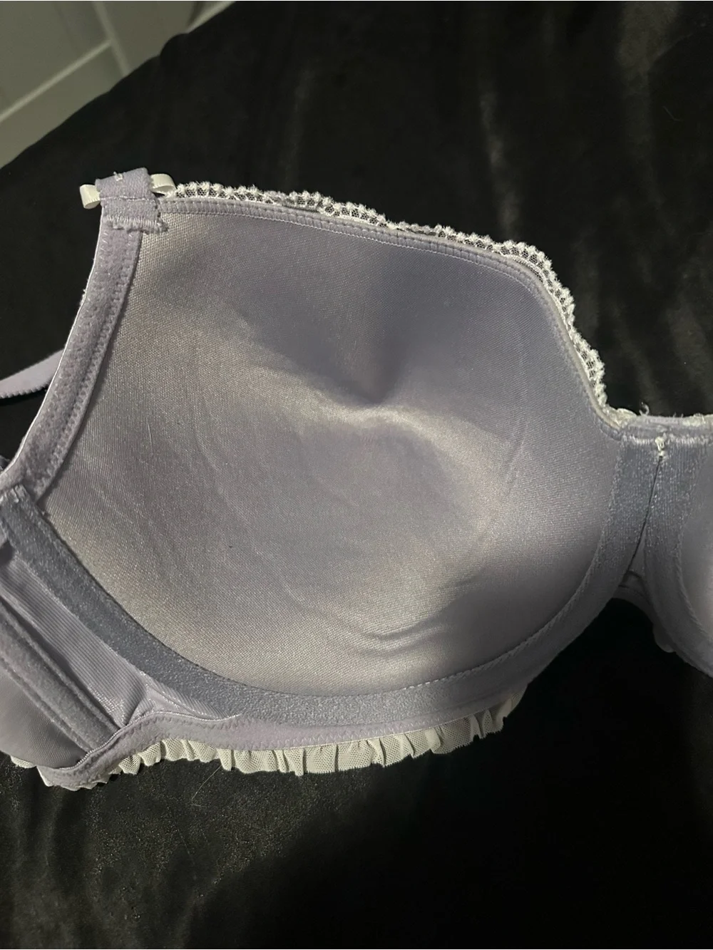 Adore Me Lavender Lace Underwire Bra with White Floral Trim